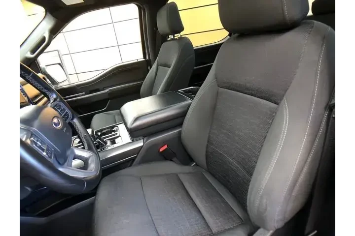 $39871 : Ford F-150 2023 4x4 XLT 4dr image 10