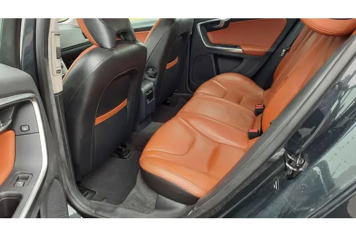 $4995 : 2012 S60 T5 image 4