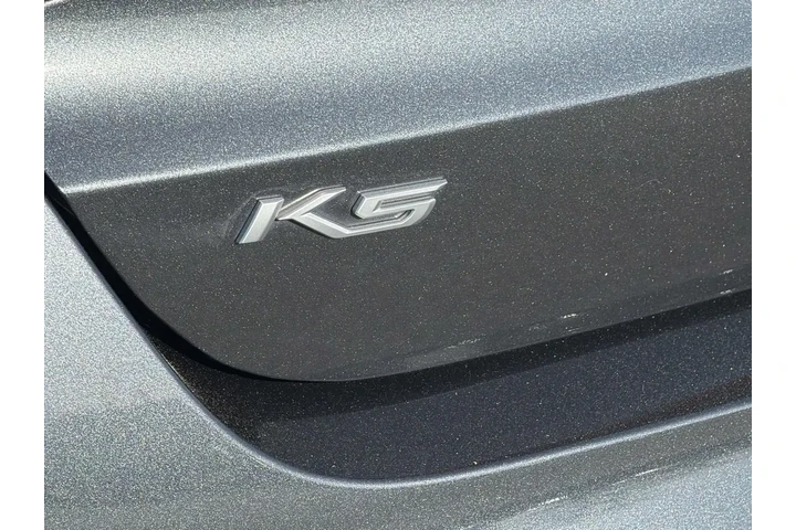 $19980 : Kia K5 2022 LXS 4dr Sedan image 7