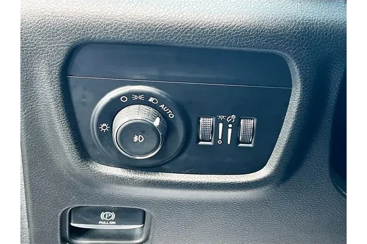 $30900 : Jeep Grand Cherokee L 2023 4 image 9