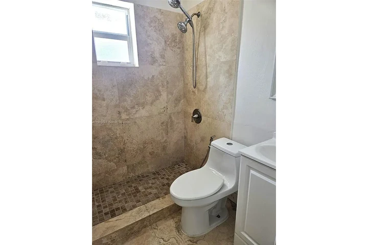 $1000 : ¡DE NUEVO EN EL MERCADO Y LIST image 6