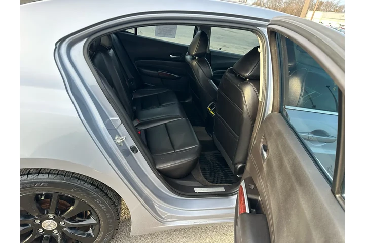 $9980 : 2015 TLX 4dr Sdn FWD image 9