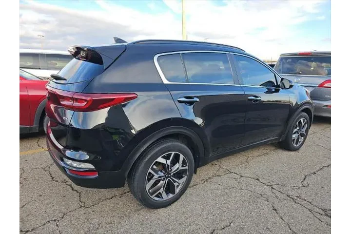 $17993 : Kia Sportage 2021 AWD EX 4dr image 4