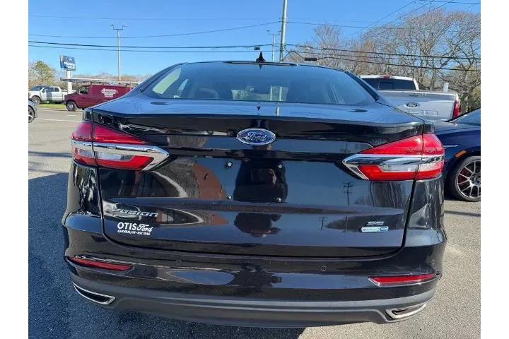 $15900 : Ford Fusion 2019 AWD SE 4dr image 3