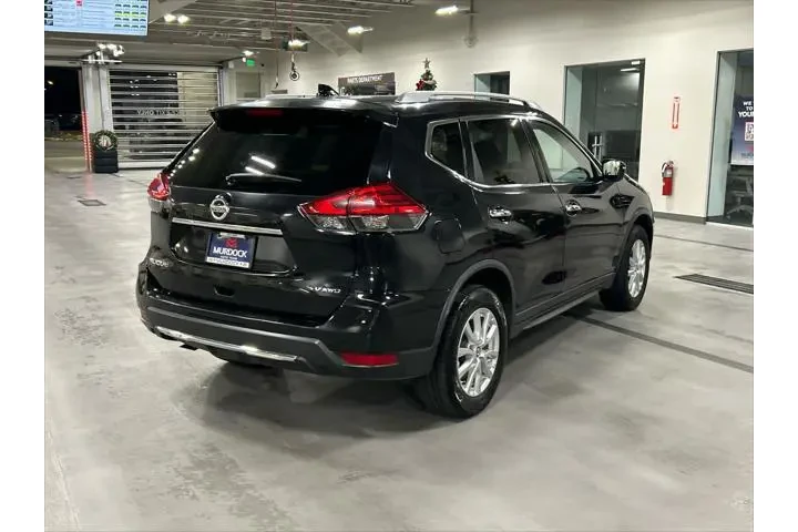 $11037 : Nissan Rogue 2017 AWD SV 4dr image 7