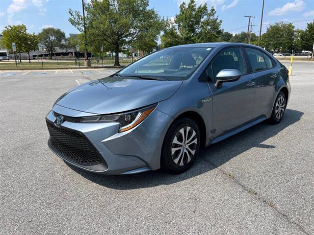 $16900 : 2021 Corolla Hybrid LE image 3