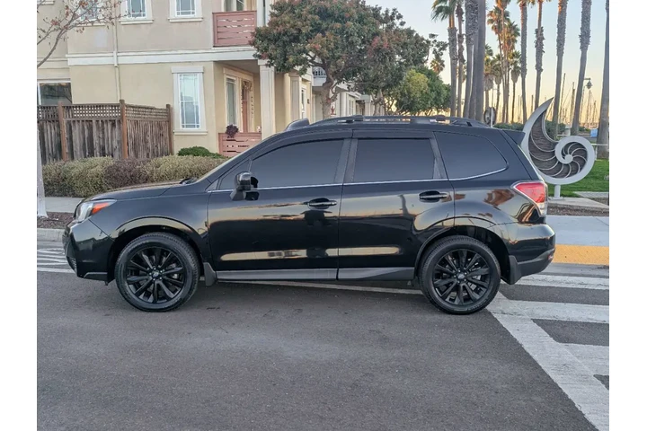 $16988 : 2018 Forester Premium image 9