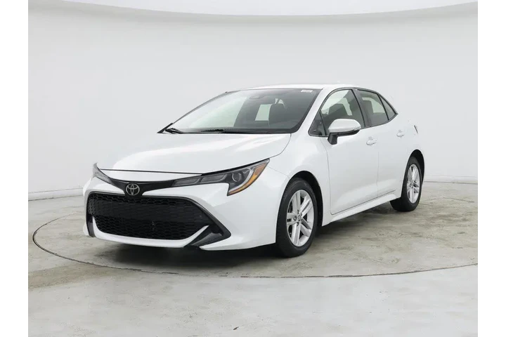 $20998 : Toyota Corolla Hatchback 202 image 4