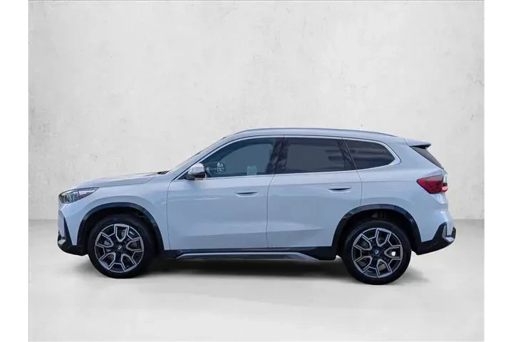 $37862 : BMW X1 2025 AWD xDrive28i 4d image 9