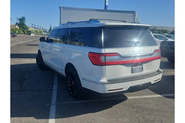 $37500 : Lincoln Navigator L 2021 4x4 image 6