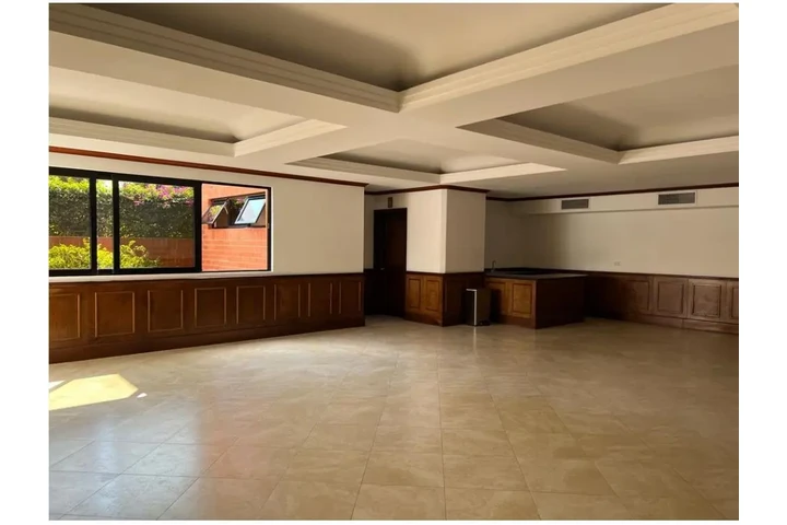 $1650 : Apartamento amplio en alquiler image 8