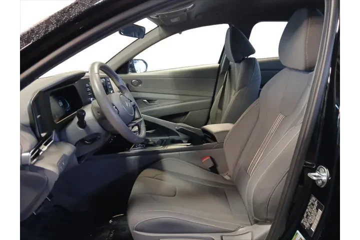 $23716 : Hyundai ELANTRA 2025 SEL Spo image 9