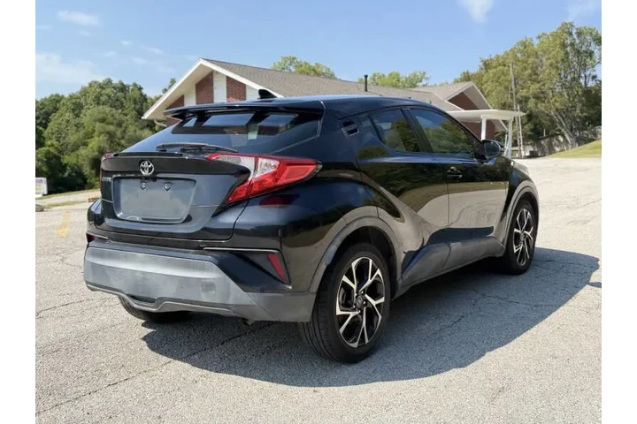 $7999 : 2018 C-HR XLE image 8