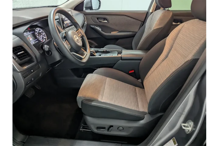 $21697 : Nissan Rogue 2023 SV 4dr Cro image 10