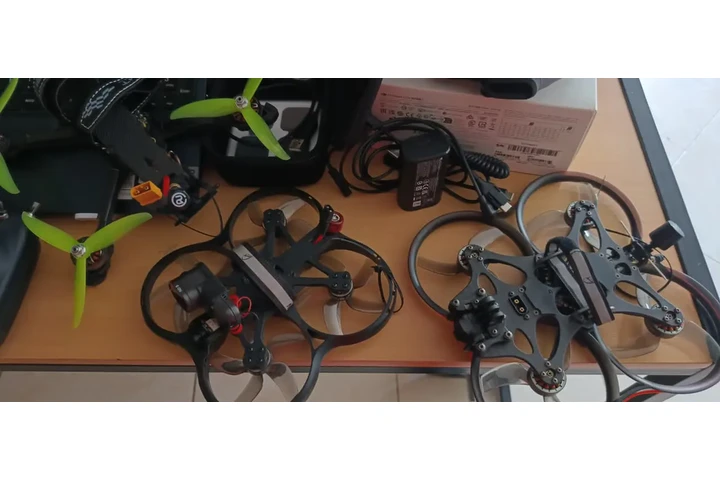 $20000000 : Drones FPV, accesorios, Lapto. image 3