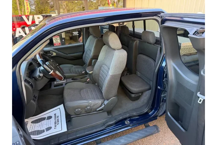 $8999 : 2006 Frontier Nismo image 9
