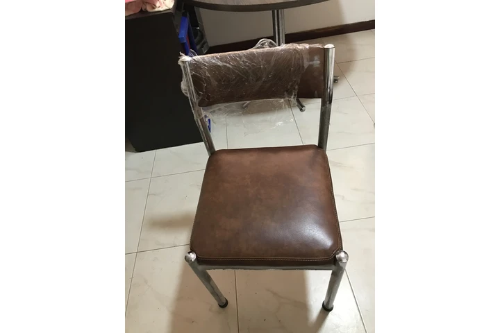 $850000 : Vendo comedor con mesa redonda image 5