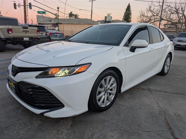 $18995 : 2019 Camry XLE image 1