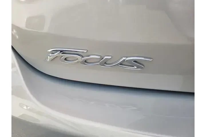 $11269 : Ford Focus 2015 SE 4dr Sedan image 7