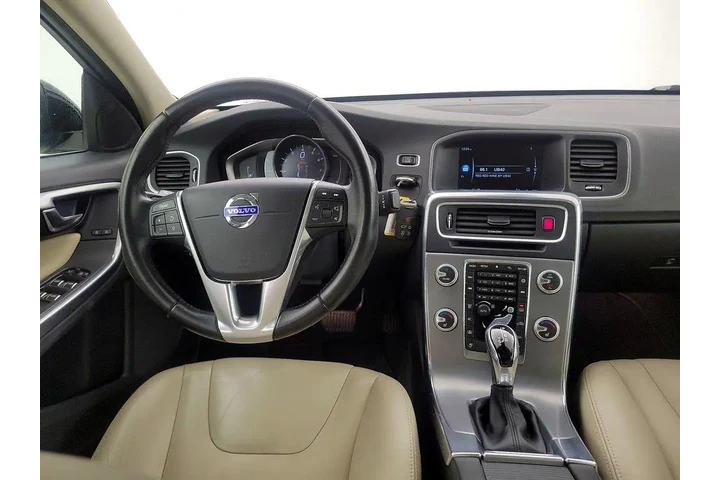 $15998 : Volvo S60 2017 T5 Inscriptio image 10