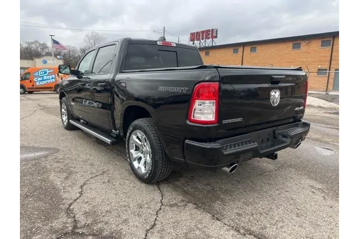 $26054 : Ram 1500 2021 4x4 Lone Star image 6