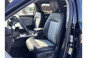 $31900 : Ford Explorer 2023 AWD XLT 4 thumbnail