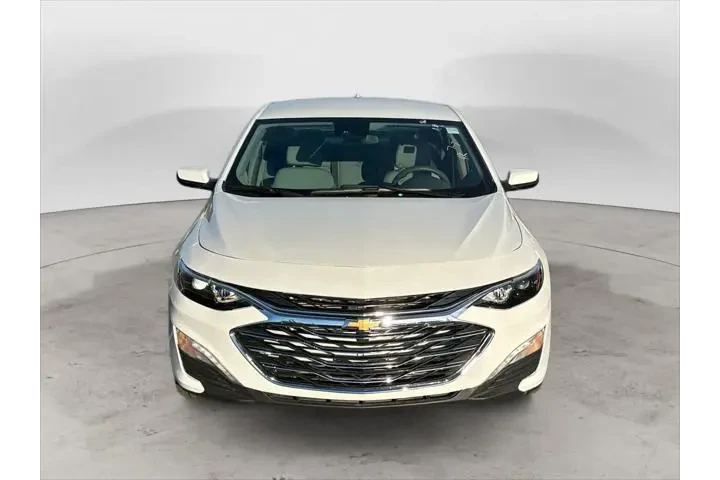 $19495 : Chevrolet Malibu 2025 LT 4dr image 8
