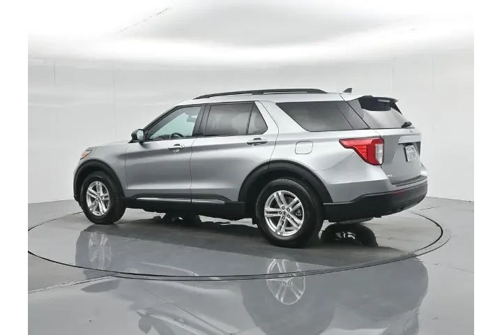 $28900 : Ford Explorer 2023 XLT 4dr S image 7