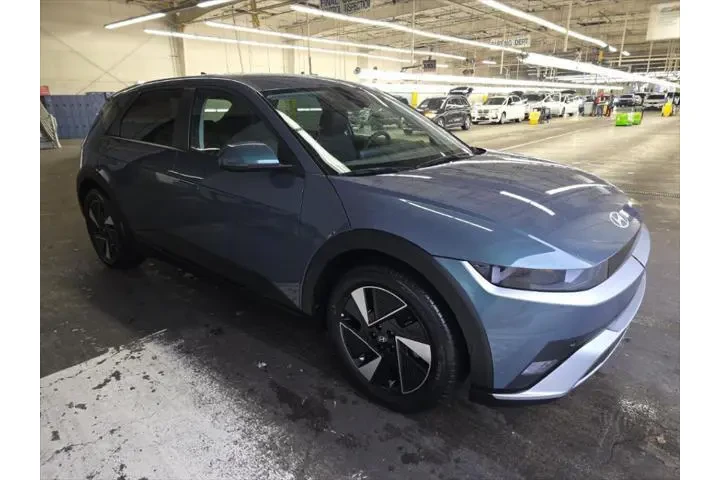 $37884 : Hyundai IONIQ 5 2026 SEL 4dr image 3