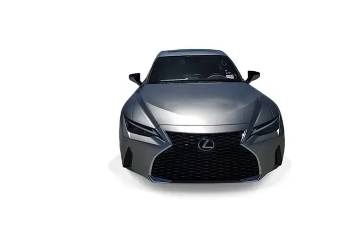 $33988 : Lexus IS 300 2023 4dr Sedan image 3