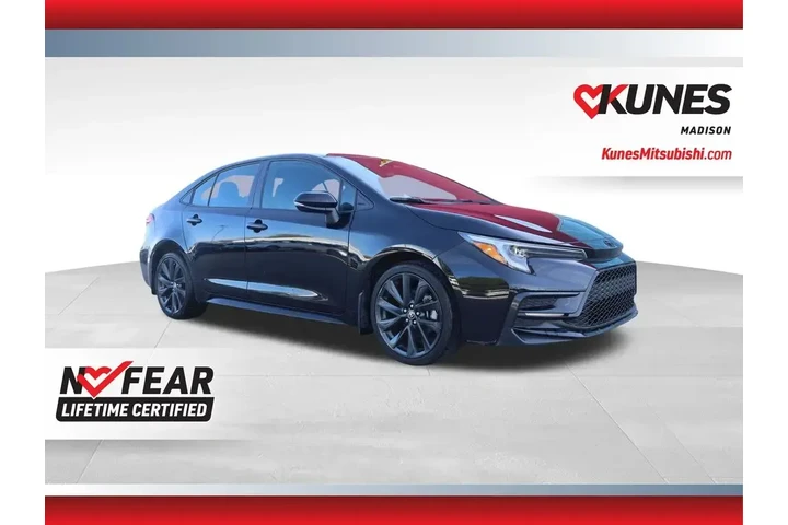 $21477 : Toyota Corolla 2024 SE 4dr S image 1