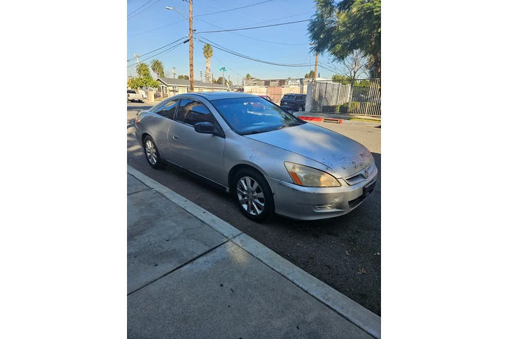 $2400 : Honda Accord 2006 image 4