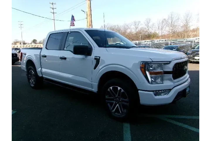 $39996 : Ford F-150 2022 4x4 XL 4dr S image 3