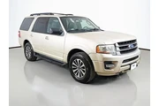 $12849 : Ford Expedition 2017 4x4 XLT thumbnail