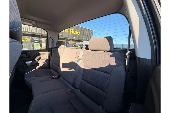 $22900 : 2018 Silverado 1500 image 10