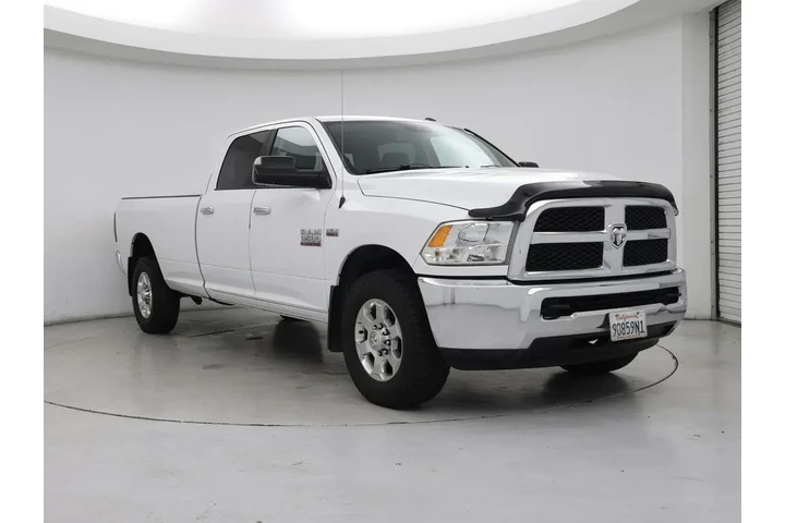 $27998 : Ram 3500 2016 4x2 SLT 4dr Cr image 1