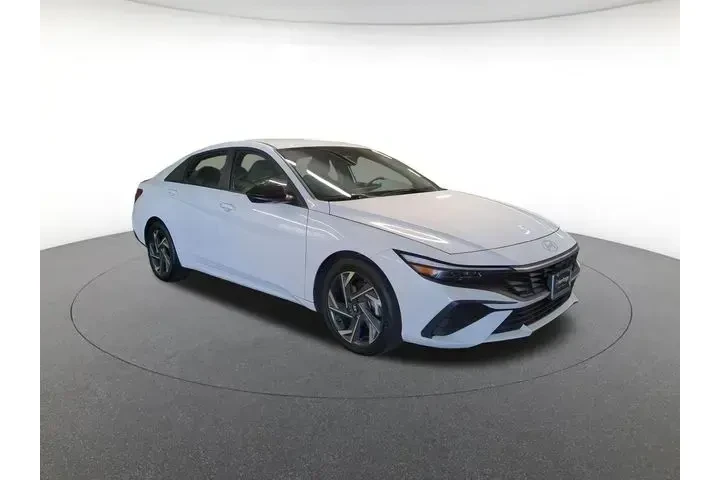 $20700 : Hyundai ELANTRA 2025 SEL Spo image 3