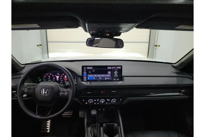$32998 : Honda Accord Hybrid 2024 Spo image 9