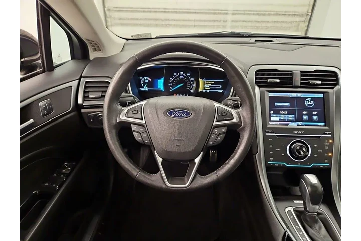 $16998 : Ford Fusion 2015 Titanium 4d image 10