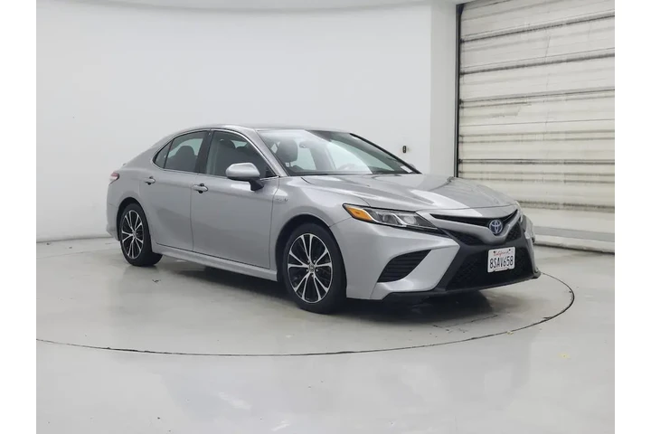 $25998 : Toyota Camry Hybrid 2020 SE image 1