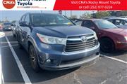 $18990 : PRE-OWNED 2016 TOYOTA HIGHLAN thumbnail