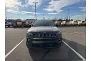 $18988 : Jeep Compass 2023 4x4 Latitu thumbnail
