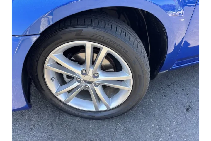 $6555 : 2014 Avenger SE image 3