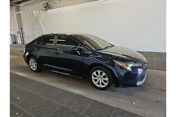 $15893 : Toyota Corolla 2022 LE 4dr S image 3