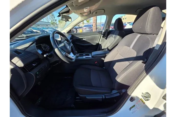 $15990 : Nissan Sentra 2024 SV 4dr Se image 10