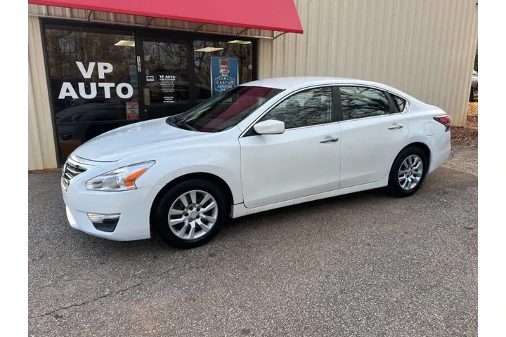 $5999 : 2015 Altima 2.5 S image 9