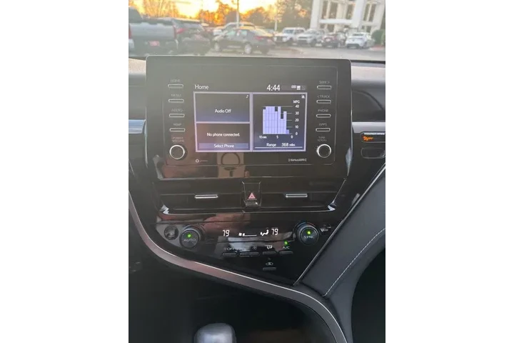 $23438 : Toyota Camry 2022 SE 4dr Sed image 9