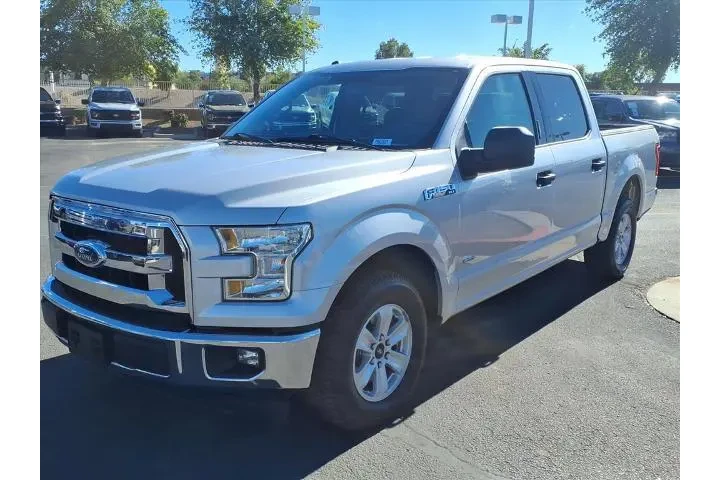$17771 : Ford F-150 2017 4x2 XLT 4dr image 8