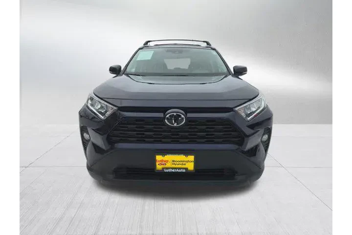 $30000 : Toyota RAV4 2021 AWD XLE Pre image 8