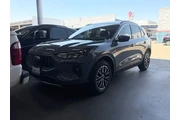 Ford Escape Plug-In Hybrid 2